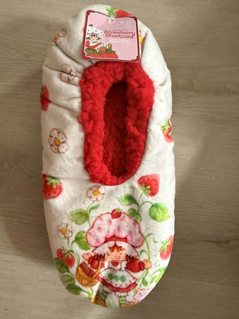 Strawberry Shortcake Fuzzy Babba Slipper Socks Size M/L